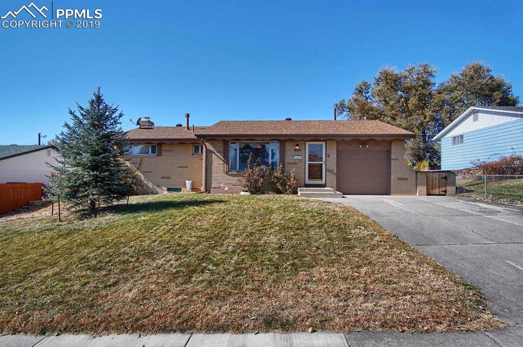 404 Rose Drive - Photo 1
