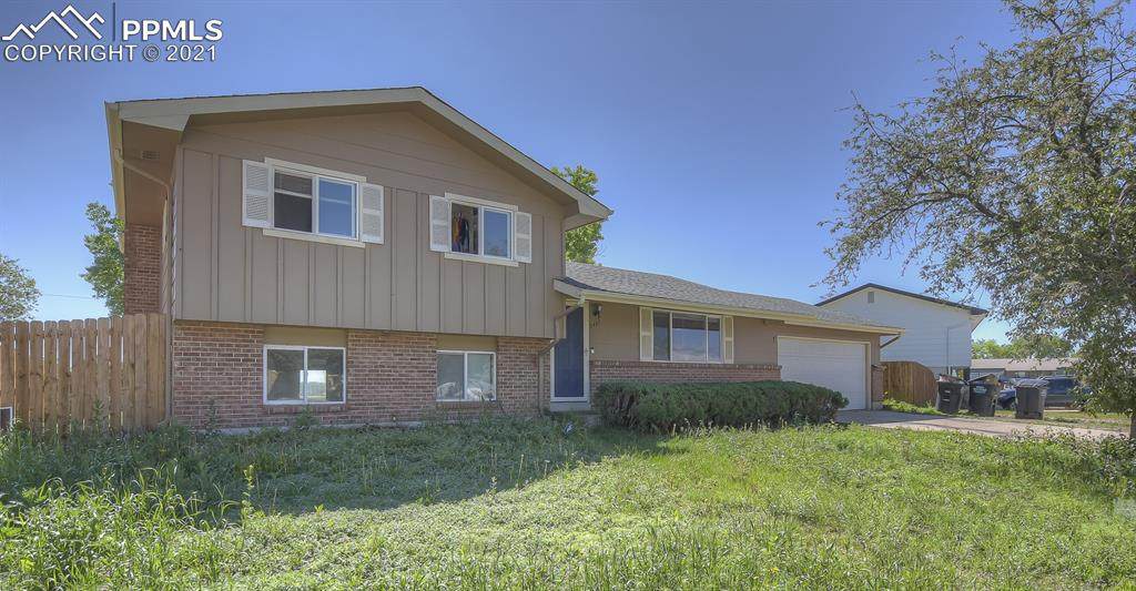 2401 Twilight Drive - Photo 1