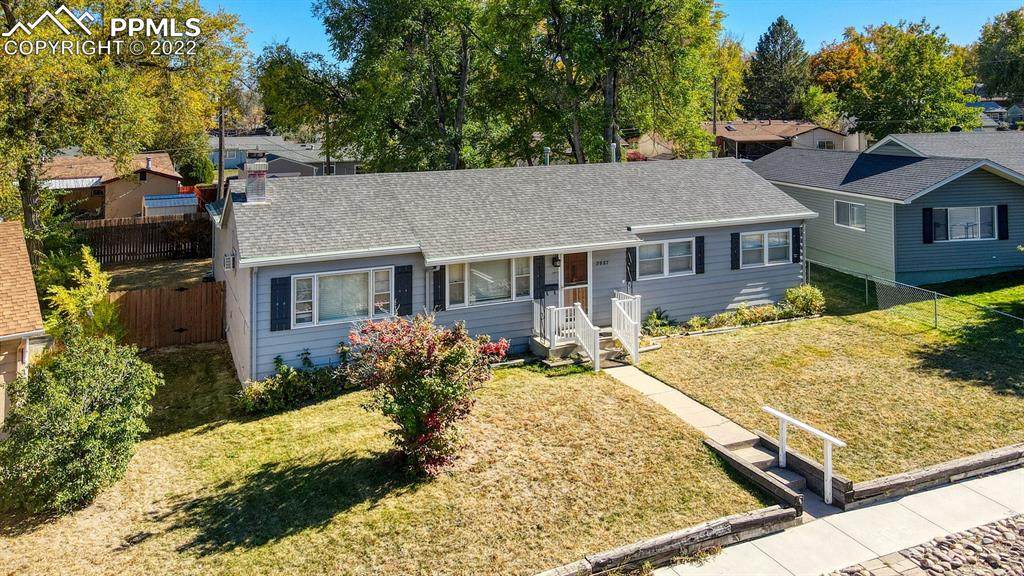 2887 Merry Lane - Photo 1