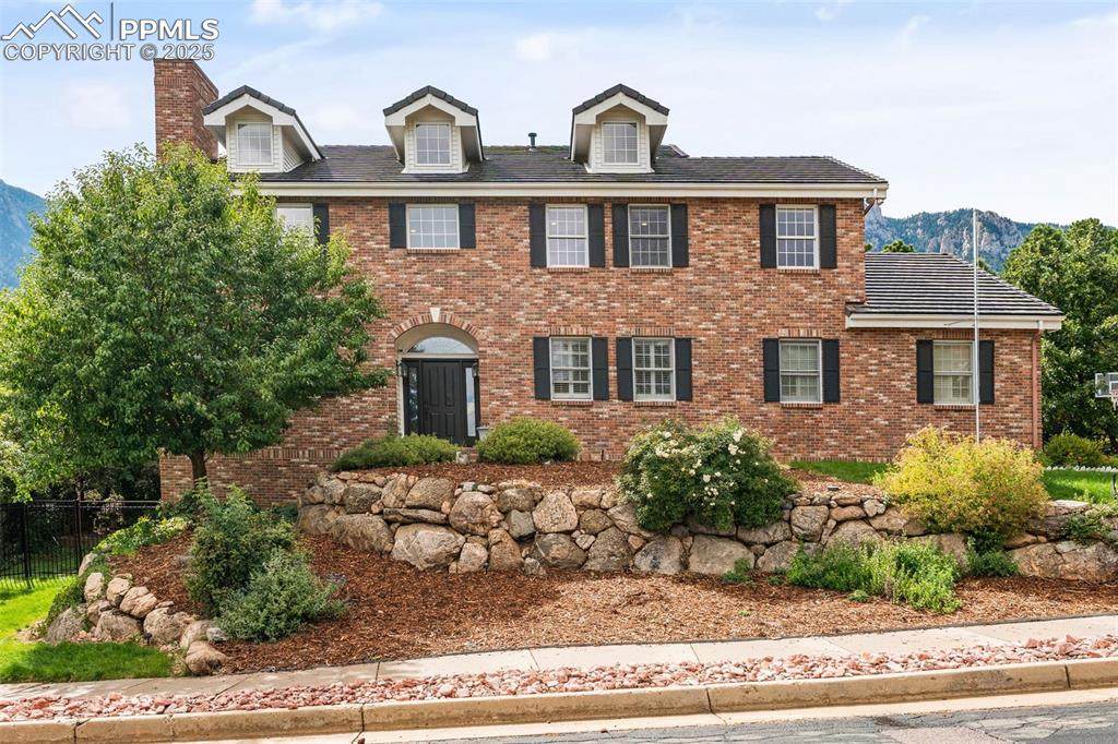 4930 Langdale Way - Photo 1