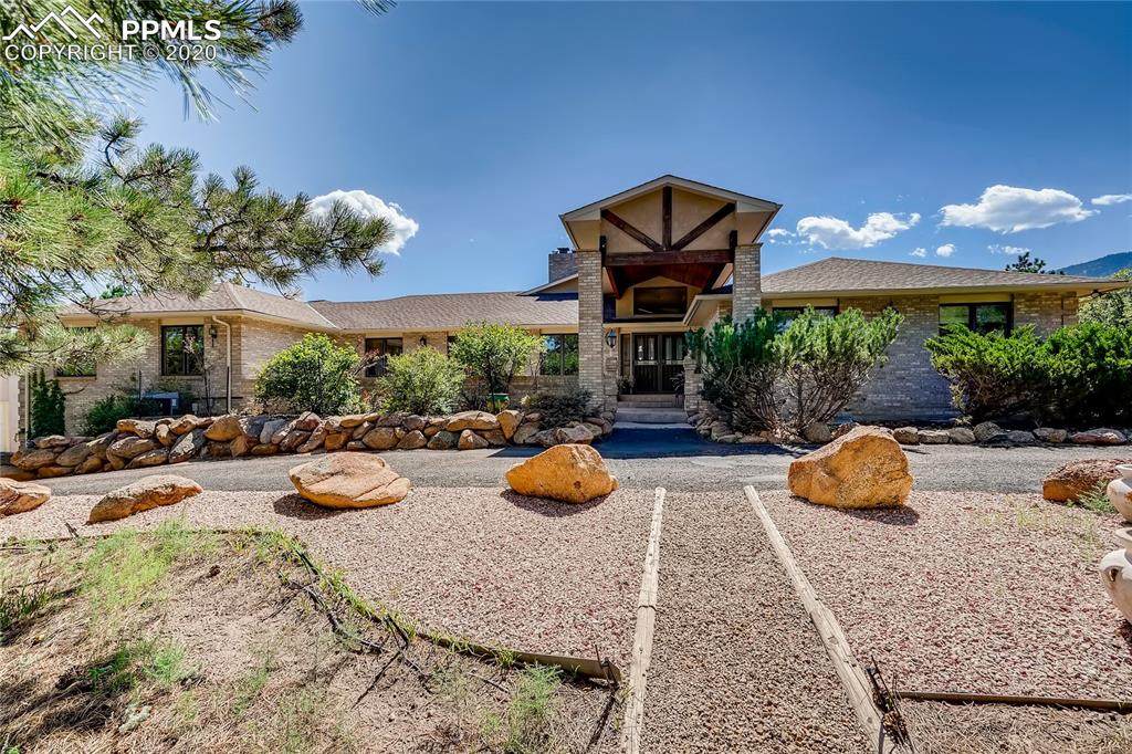 3825 Sunview Court - Photo 1