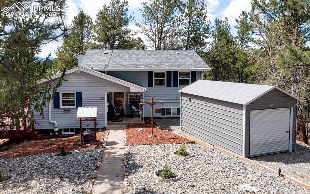 137 Mesa Drive - Photo 1