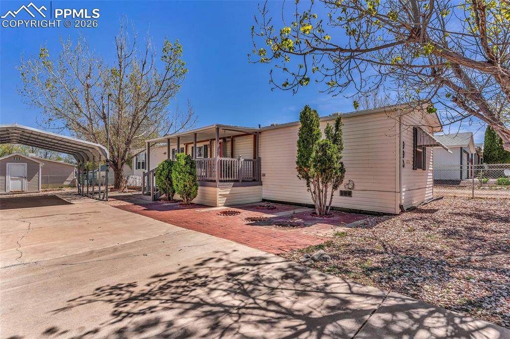 990 Silt Drive - Photo 1