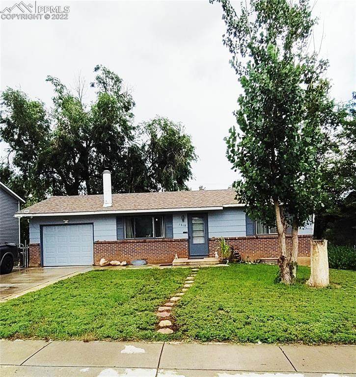1619 Maxwell Street - Photo 1