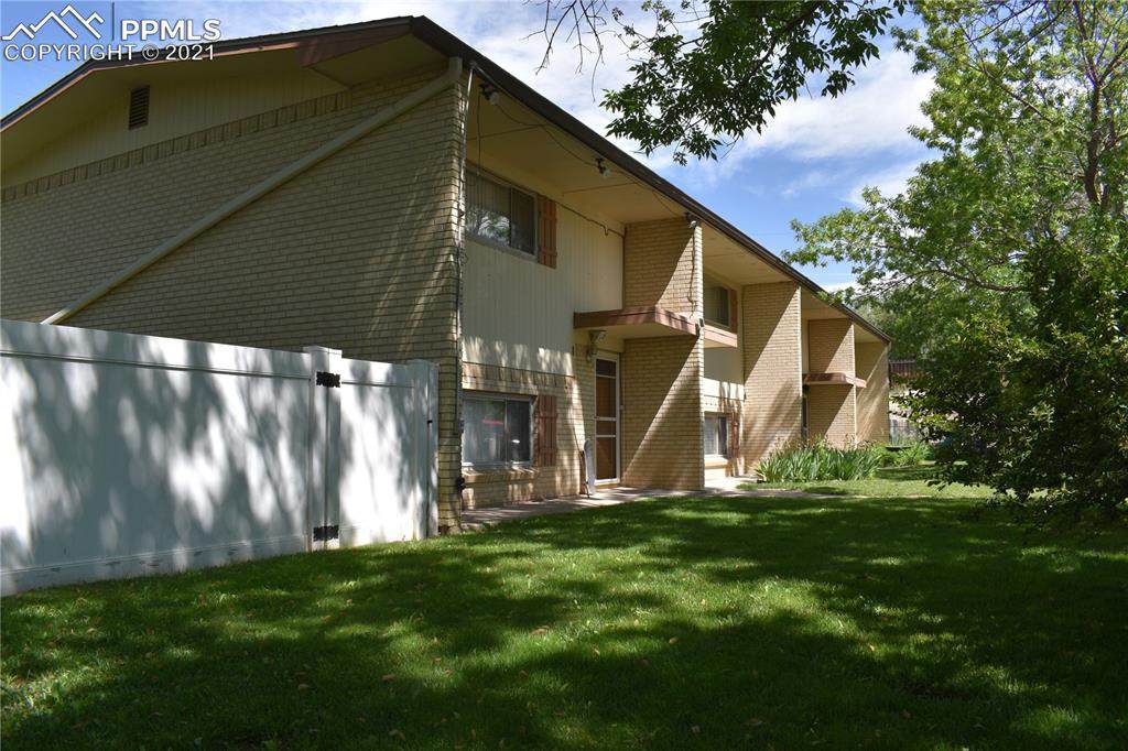 3330 Glenarm Road - Photo 1