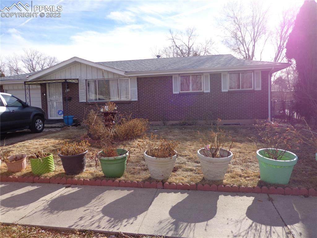 49 Roosevelt Street - Photo 1