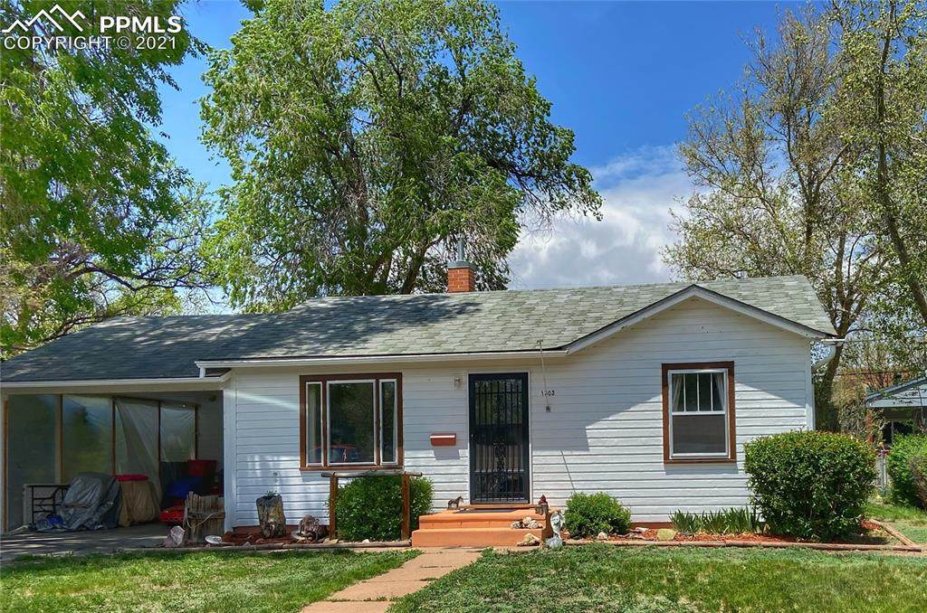 1303 Rudd Avenue - Photo 1