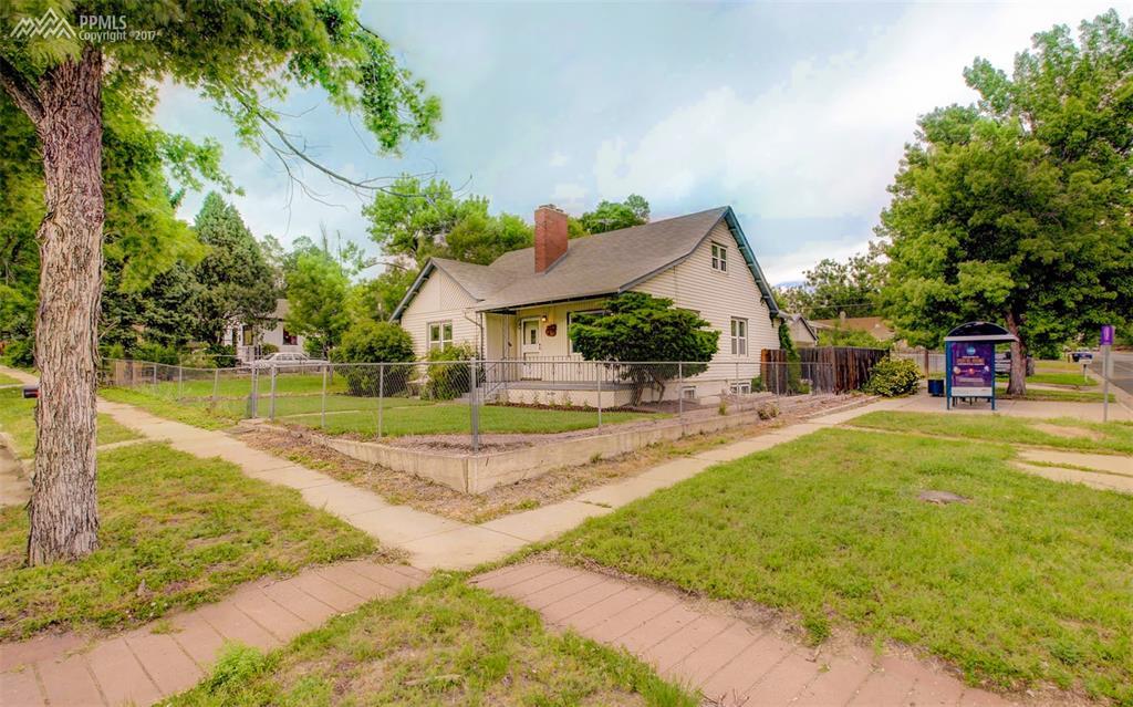 731 Hancock Avenue - Photo 1