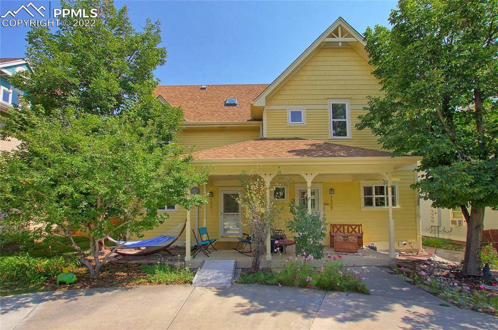 1341 Lindenrose Grove - Photo 1