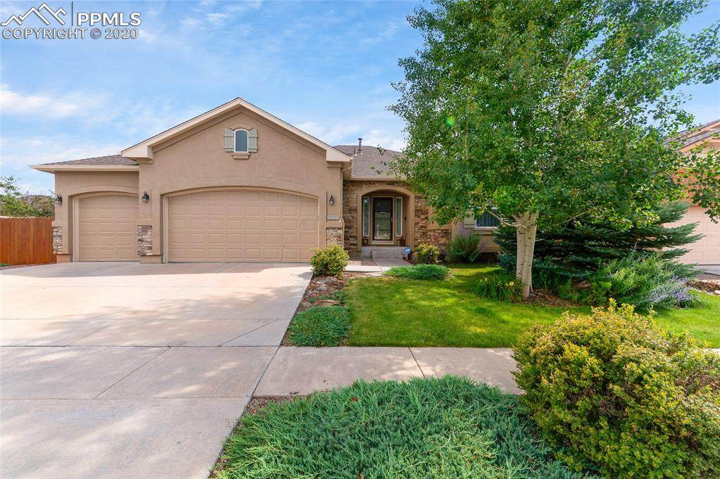 7667 Desert Wind Drive - Photo 1