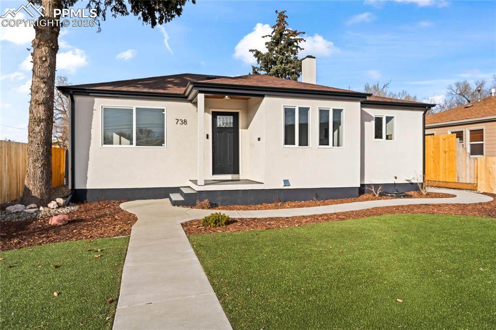 738 Fountain Boulevard - Photo 1