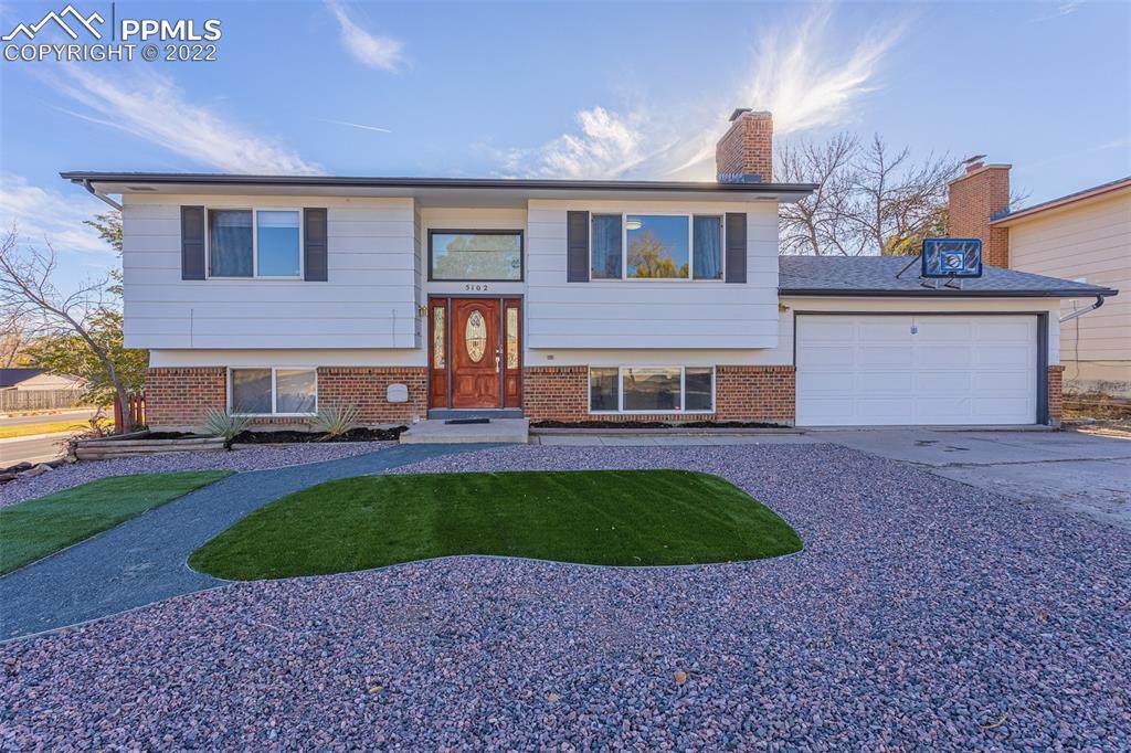 5102 Crestwood Drive - Photo 1