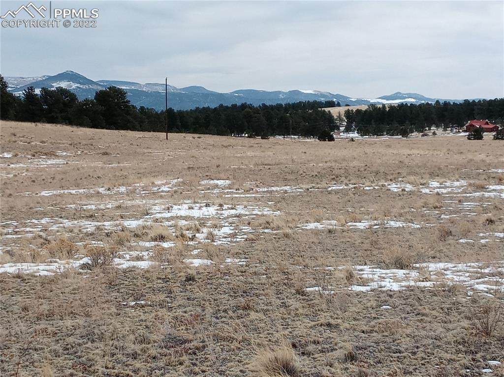 172 Valley Drive - Photo 1