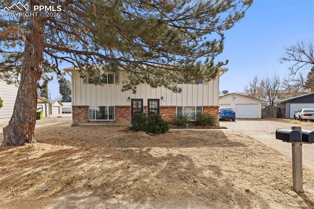 4011-4013 Tappan Drive - Photo 1