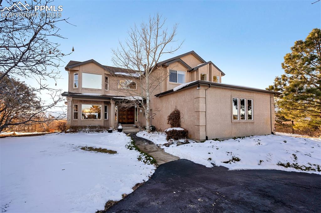 580 Struthers Loop - Photo 1
