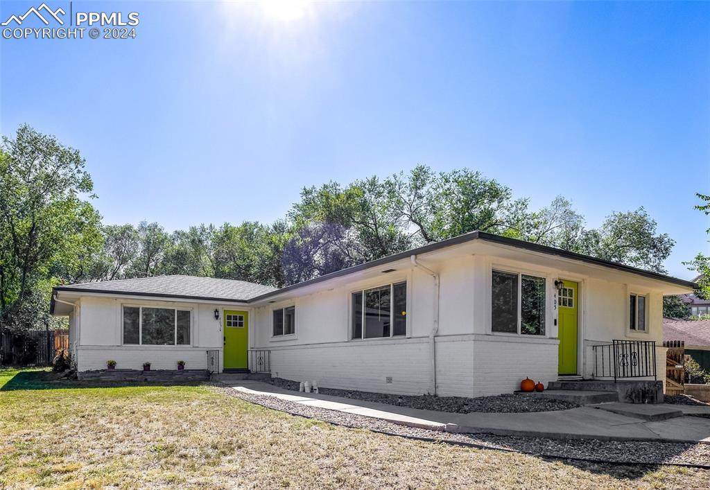 405 Wilhelmia Avenue - Photo 1