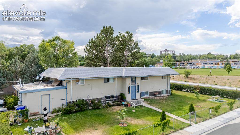 2139 Preuss Road - Photo 1