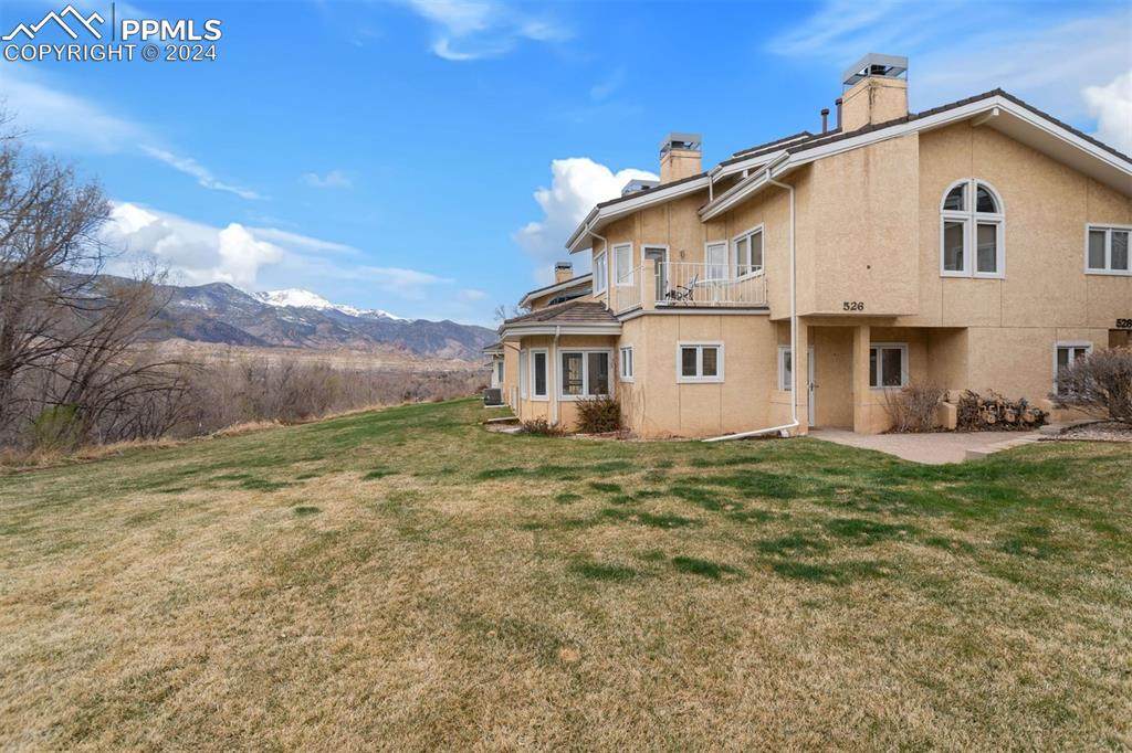 526 Observatory Drive - Photo 1