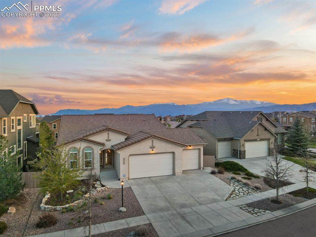9174 Lookout Mountain Court - Photo 1
