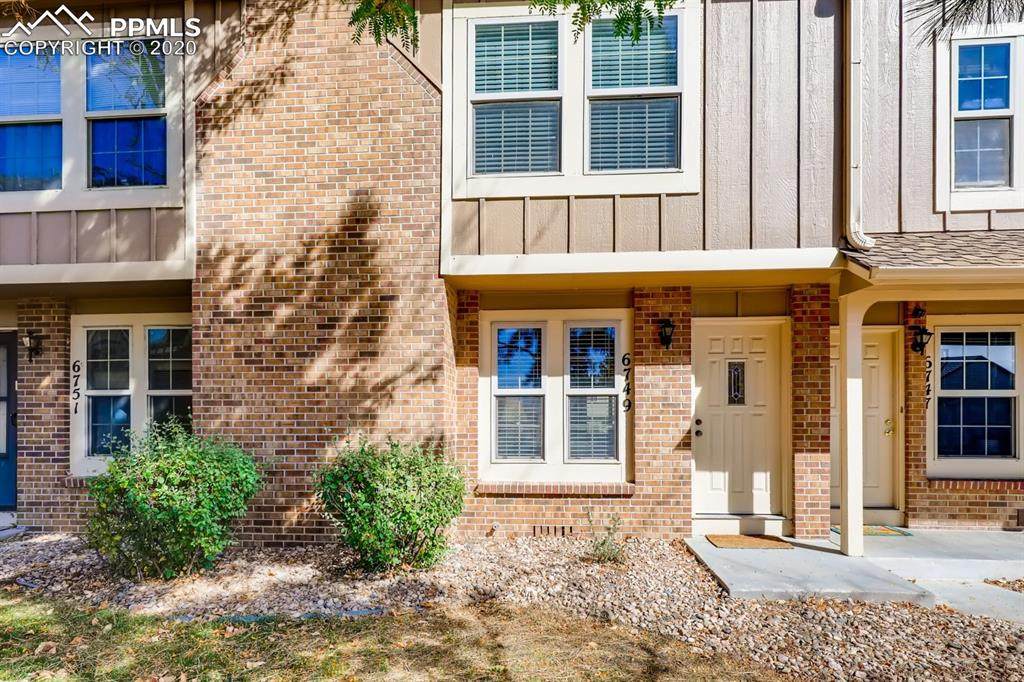 6749 Mountain Top Lane - Photo 1