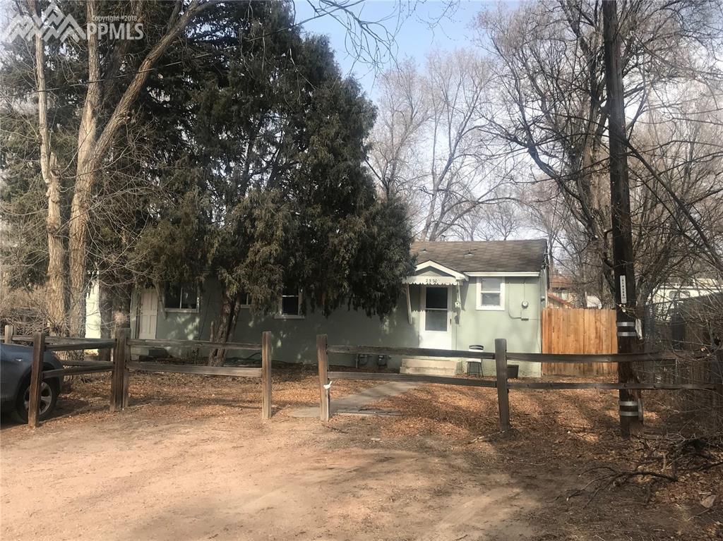 2520 Dale Street - Photo 1