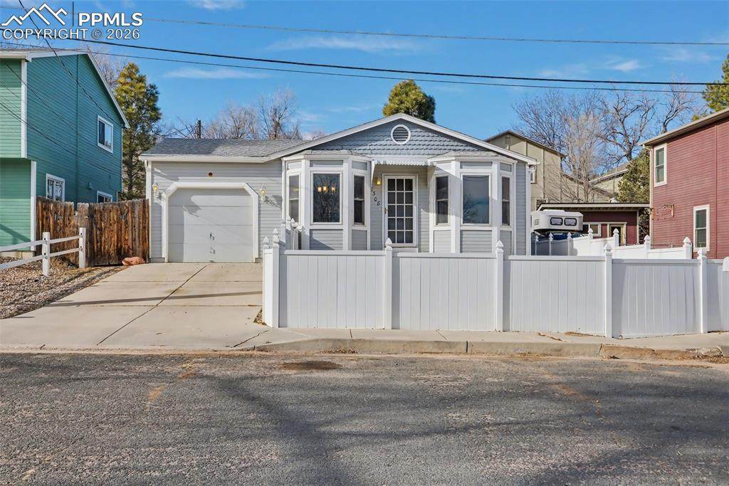 1308 Race Street - Photo 1