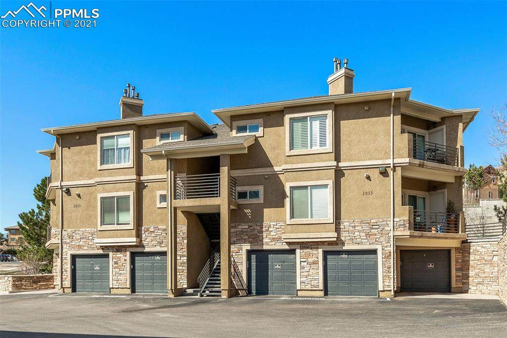 2055 Montura View - Photo 1