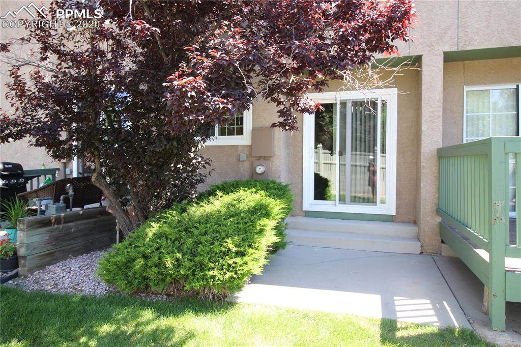 6327 Colony Circle - Photo 1
