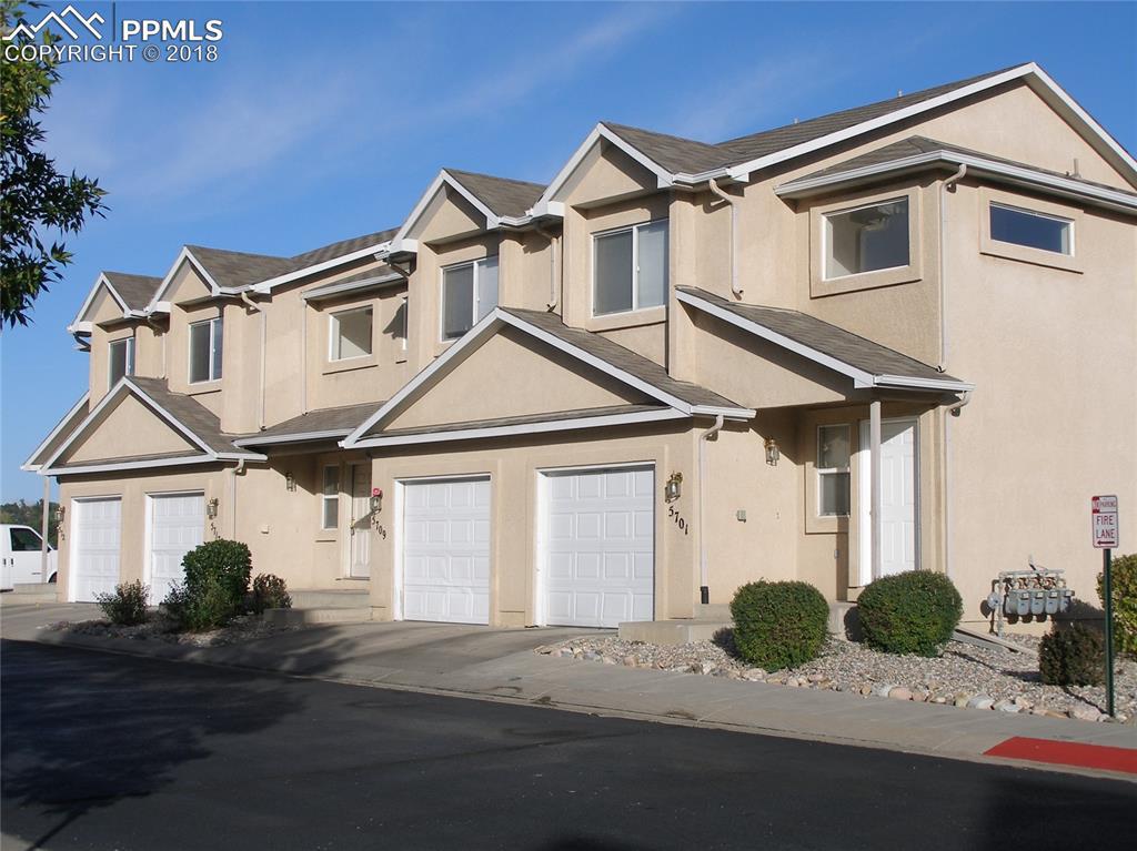 5725 Pepperdine Point - Photo 1