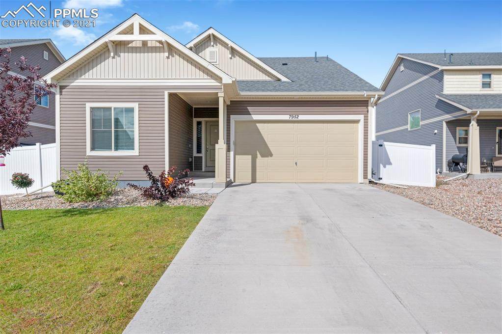 7952 Luminary Lane - Photo 1