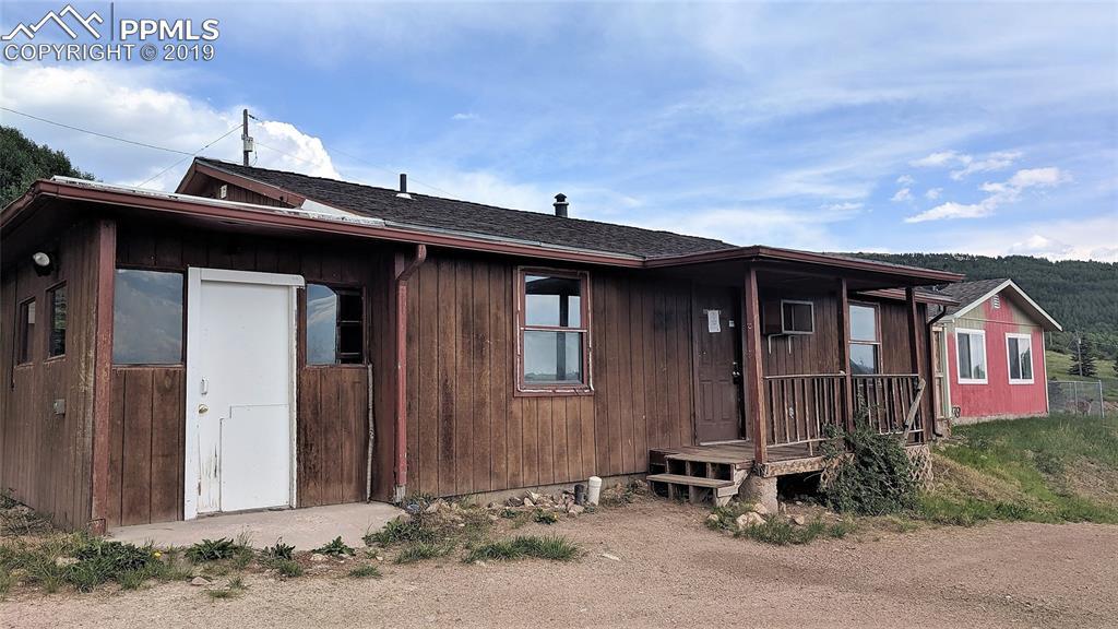 204 Silver Street - Photo 1