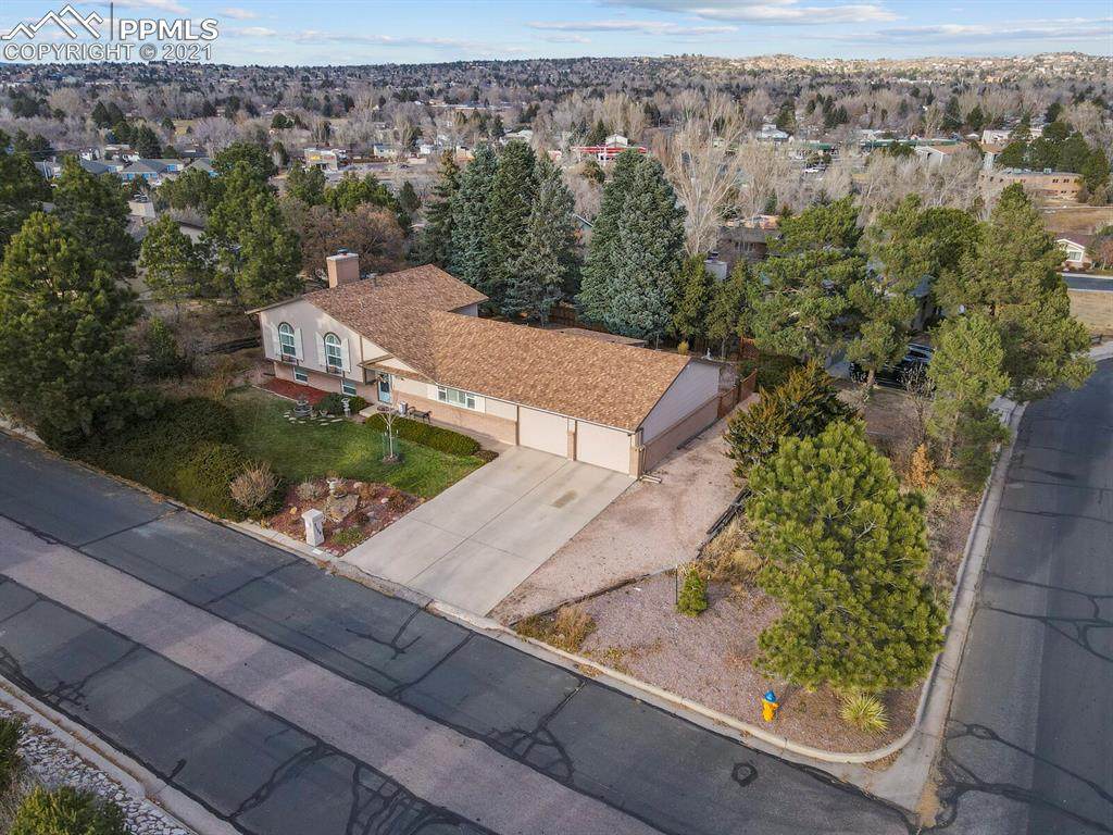 3126 Wesley Lane - Photo 1