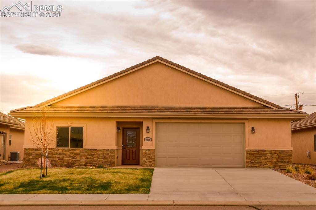 3035 Cranberry Loop - Photo 1 3035 Cranberry Loop - Photo 1
