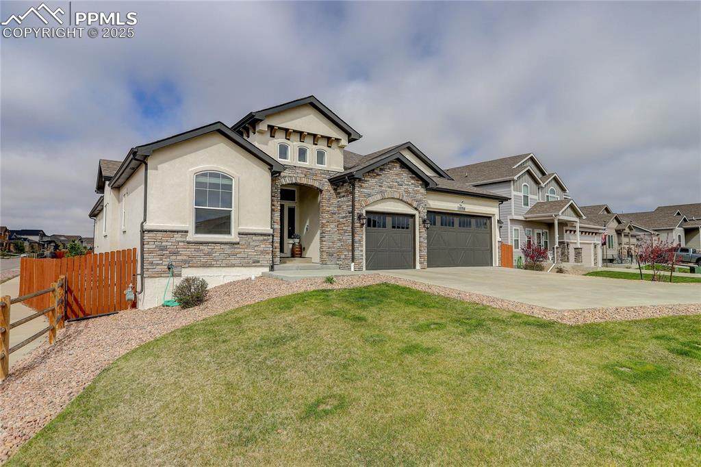 10704 Shavano Peak Court - Photo 1