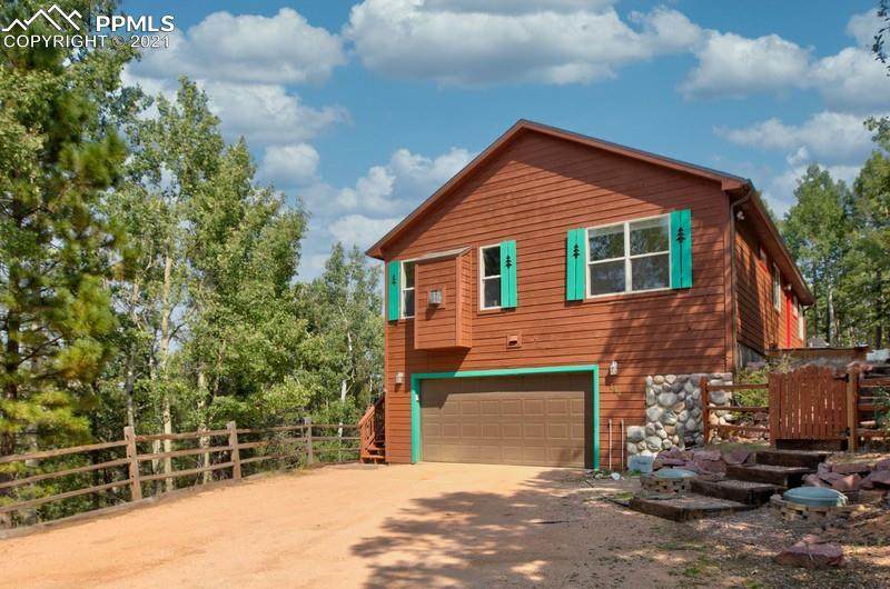 144 Iowa Lane - Photo 1