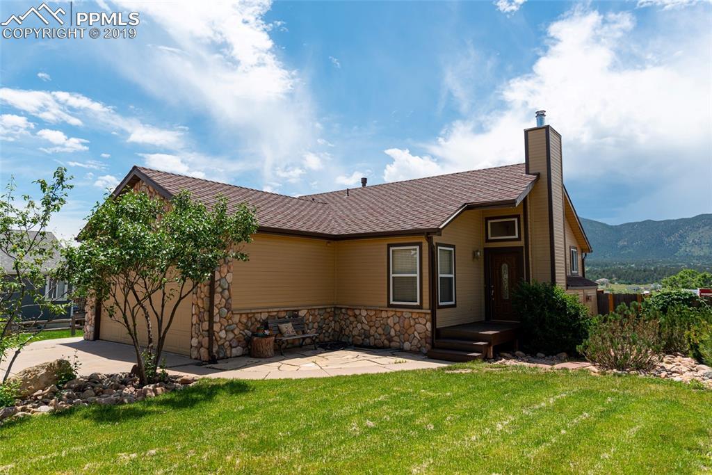 728 Westward Lane - Photo 1