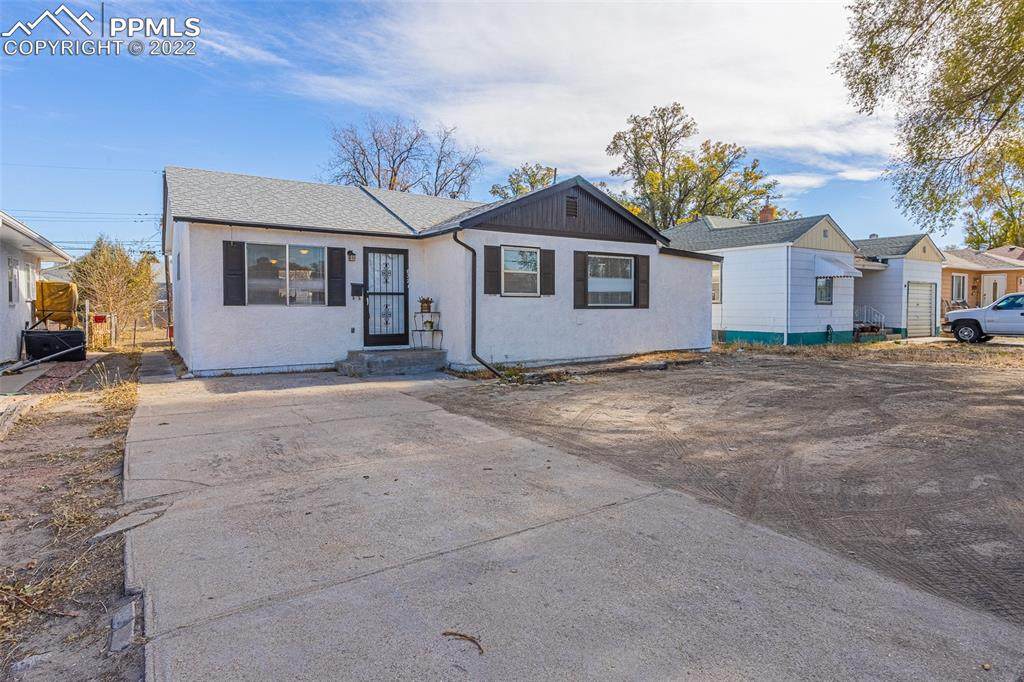 632 Prairie Avenue - Photo 1