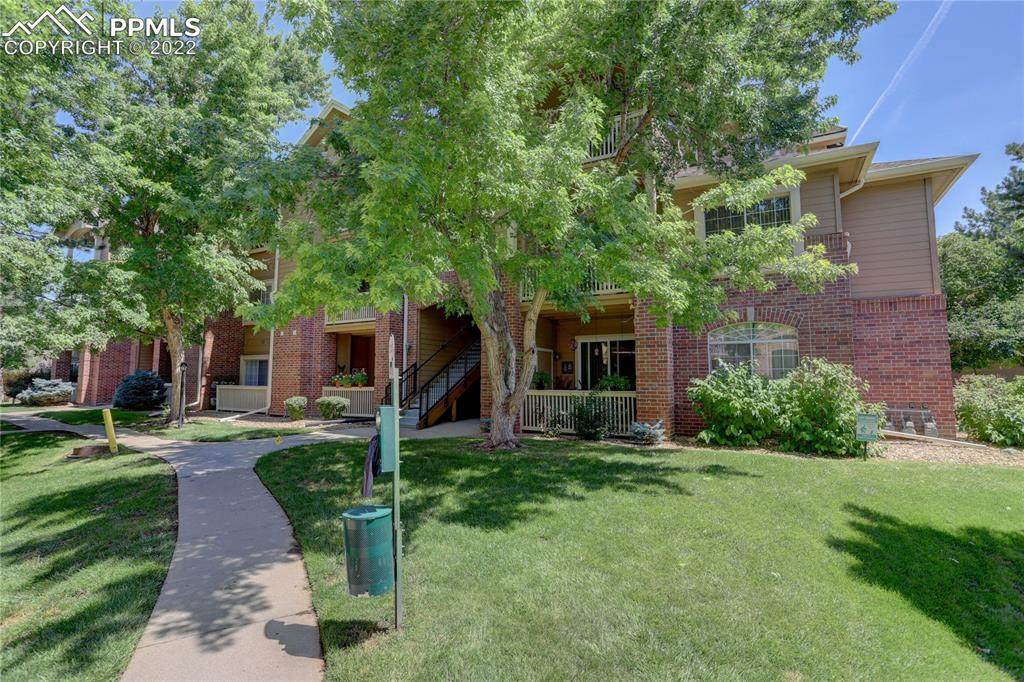 1631 Canal Circle - Photo 1