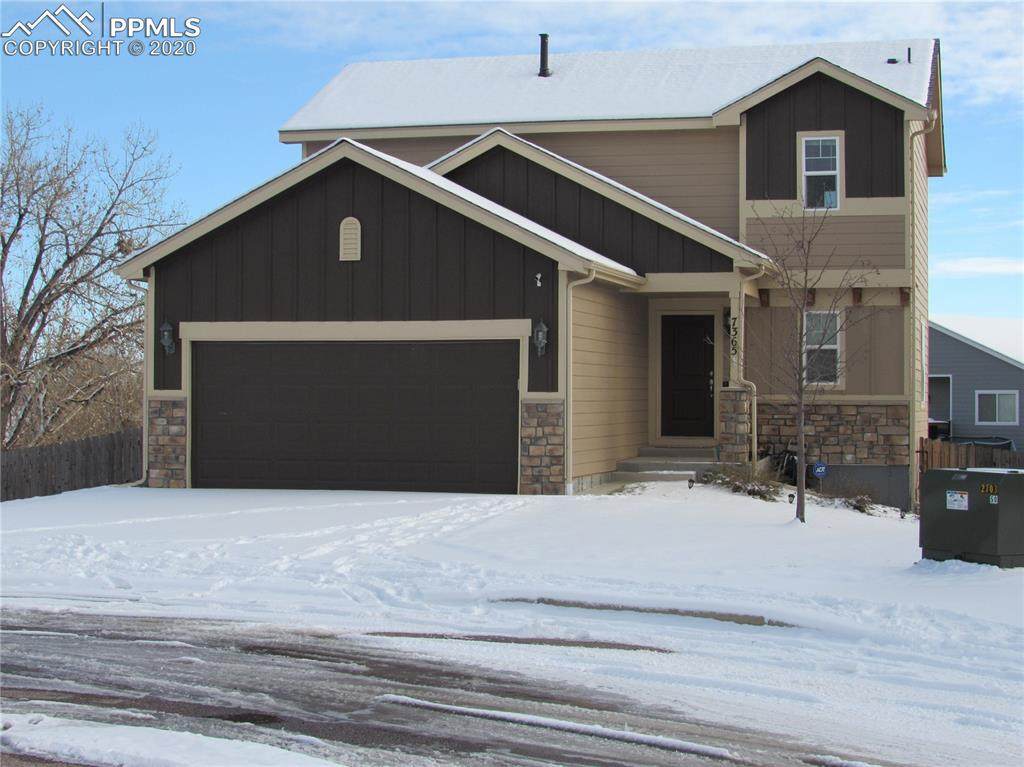 7365 Oakshire Way - Photo 1
