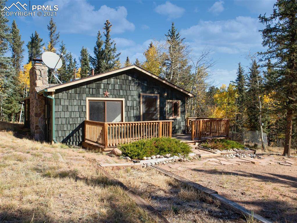 589 Lake Drive - Photo 1