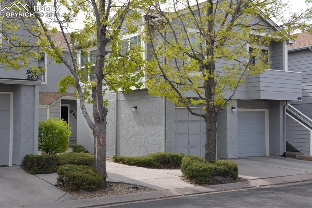 960 Tampico Court - Photo 1
