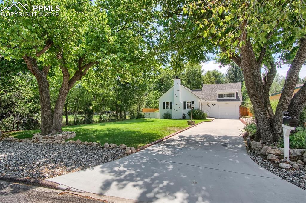 1007 Cheyenne Road - Photo 1