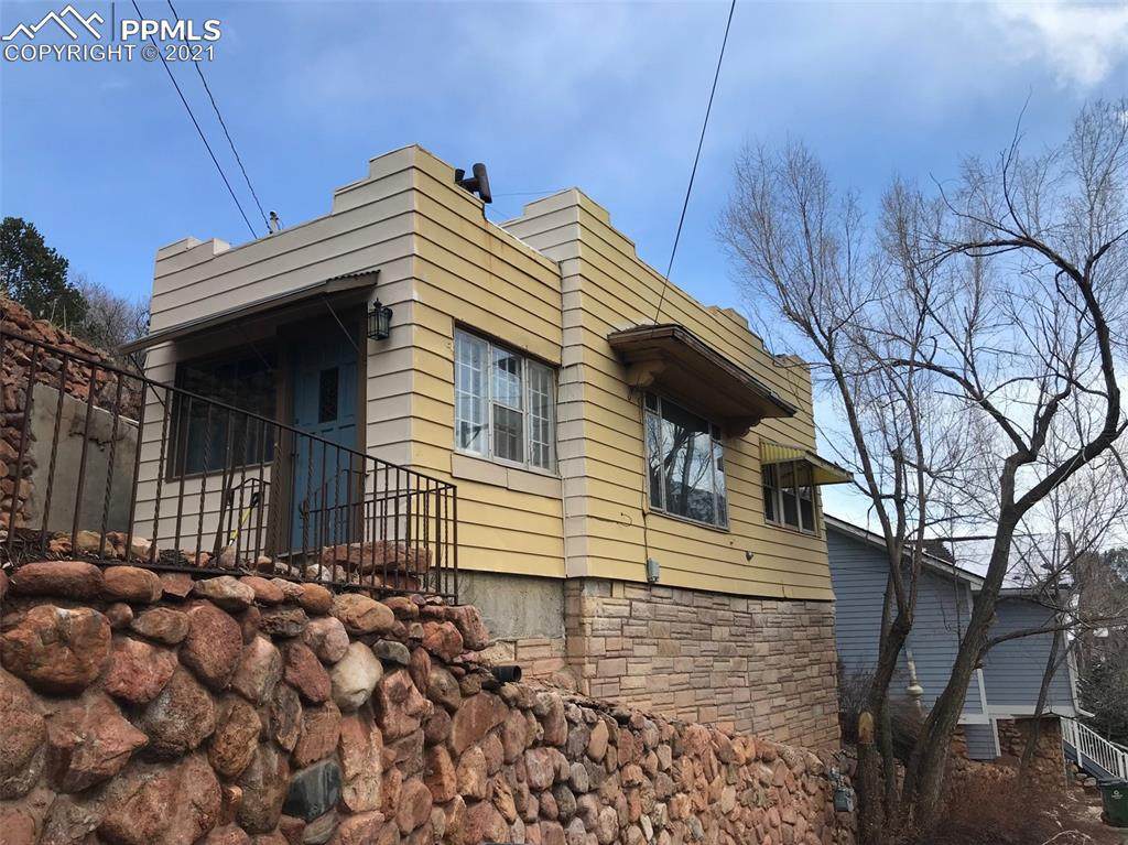 401 Washington Avenue - Photo 1