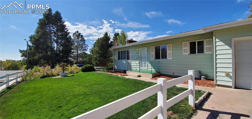 2004 Trent Avenue - Photo 1