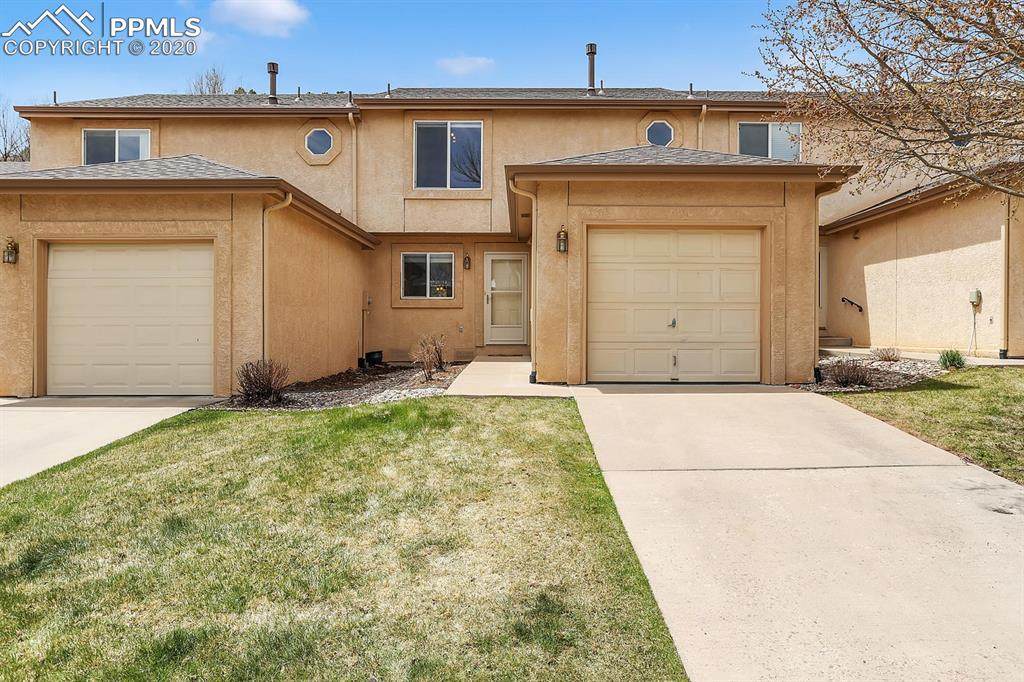 650 Echo Lane - Photo 1 650 Echo Lane - Photo 1