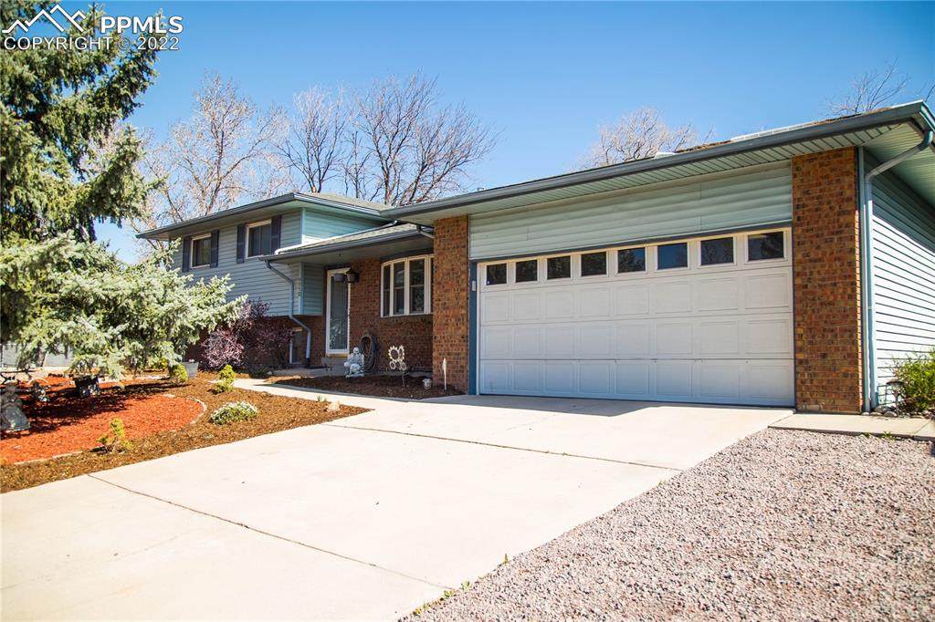4610 Ridgeglen Road - Photo 1