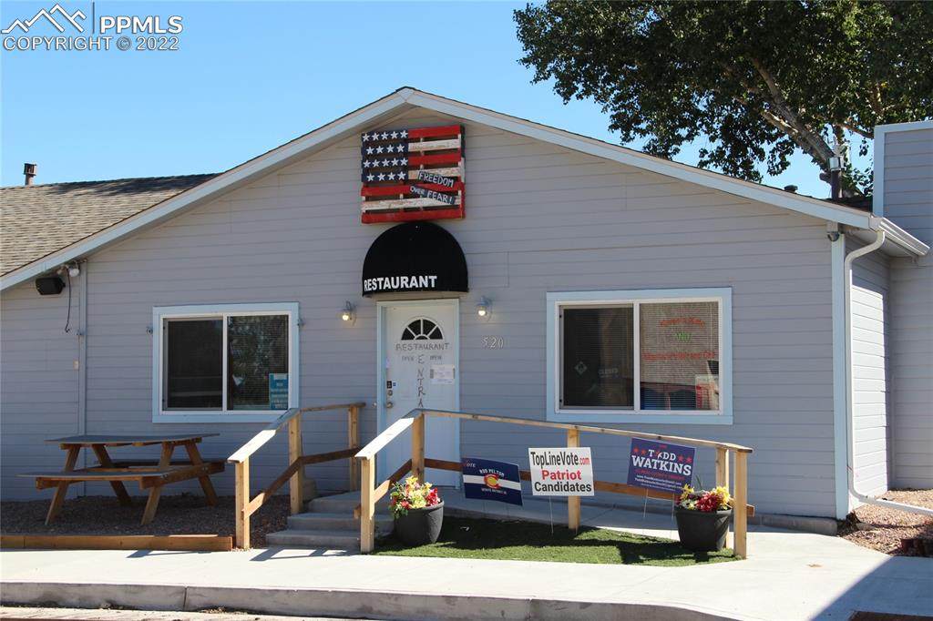 520 Colorado Avenue - Photo 1