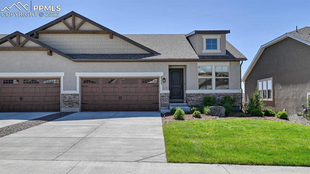 4377 Hessite Loop - Photo 1