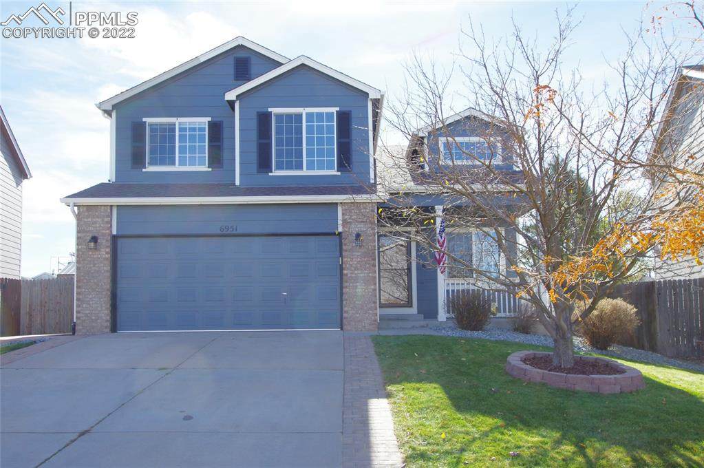 6951 Prairie Wind Drive - Photo 1