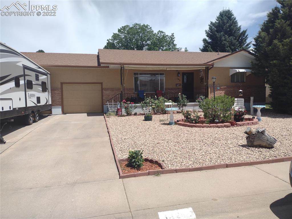 142 Princeton Street - Photo 1